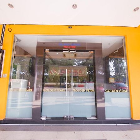 Golden Pearl Hotel Near Universiti Tun Hussein Onn Malaysia Uthm Batu Pahat Eksteriør bilde