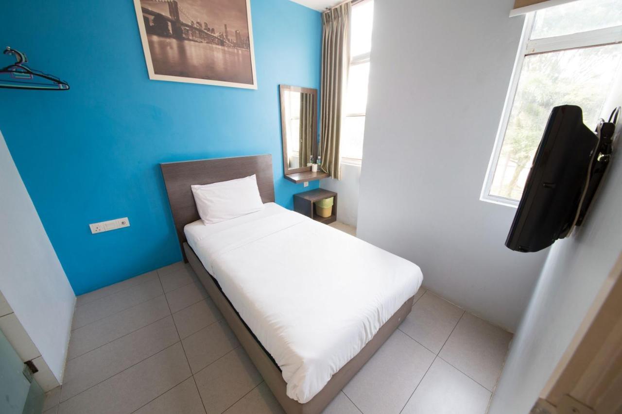 Golden Pearl Hotel Near Universiti Tun Hussein Onn Malaysia Uthm Batu Pahat Eksteriør bilde