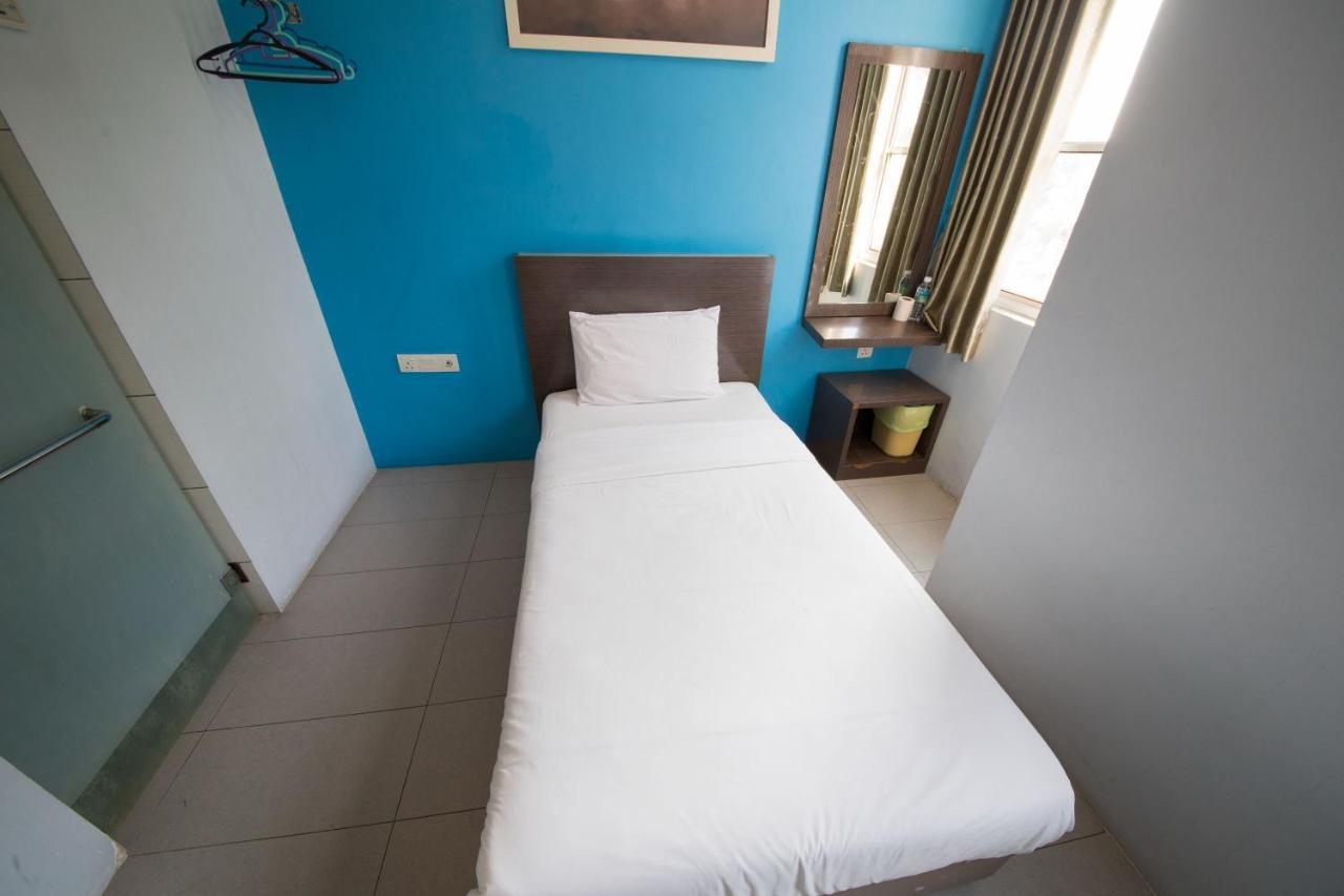 Golden Pearl Hotel Near Universiti Tun Hussein Onn Malaysia Uthm Batu Pahat Eksteriør bilde