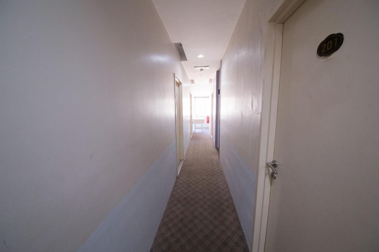Golden Pearl Hotel Near Universiti Tun Hussein Onn Malaysia Uthm Batu Pahat Eksteriør bilde