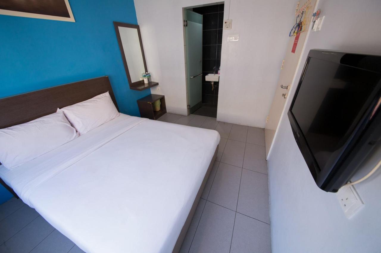 Golden Pearl Hotel Near Universiti Tun Hussein Onn Malaysia Uthm Batu Pahat Eksteriør bilde