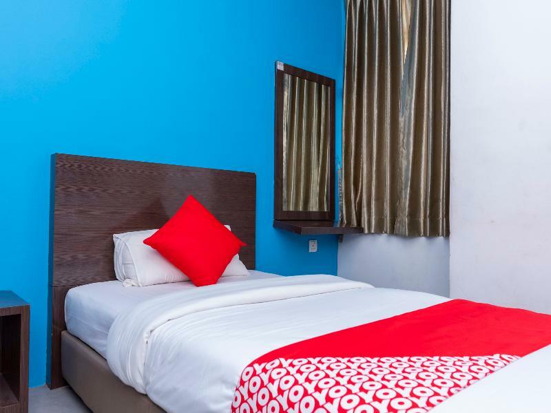 Golden Pearl Hotel Near Universiti Tun Hussein Onn Malaysia Uthm Batu Pahat Eksteriør bilde